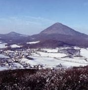Vítání jara na Milešovce