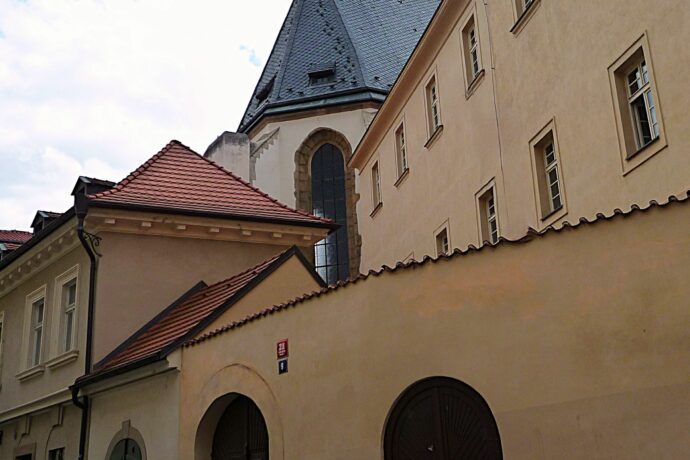Klášter a gotický kostel sv. Anny