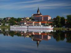Stavba roku Ústeckého kraje, Švestková dráha i degustace vína. To vše spojují Litoměřice