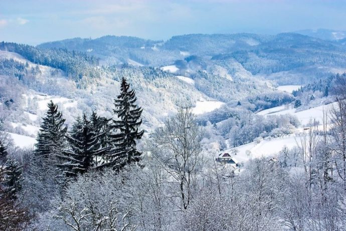 Do přírody – tucet tras na Vartovnu