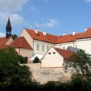 Chvalský zámek