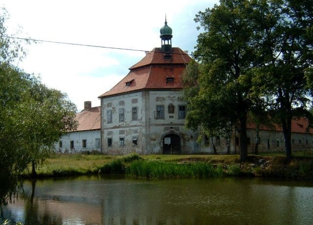 Hospodářský dvůr Hubenov