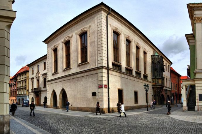 Karolinum