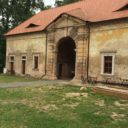 Historický park Libosad spojený lipovou alejí s Jičínem