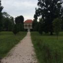 Historický park Libosad spojený lipovou alejí s Jičínem