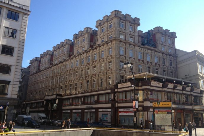 Palác Adria