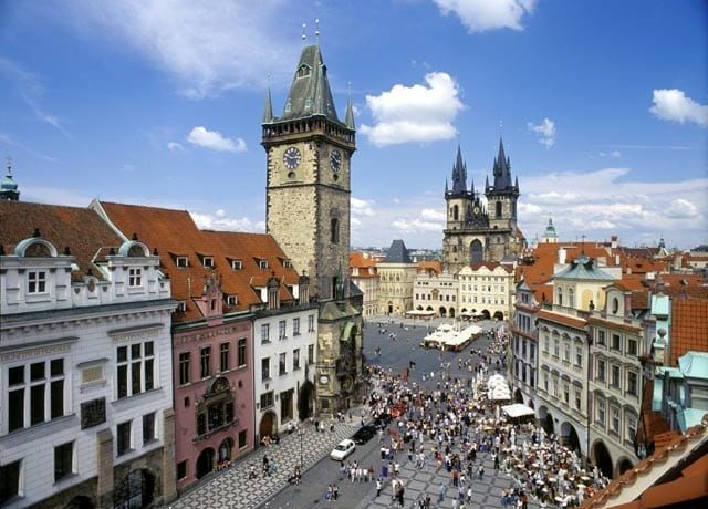 Staroměstské náměstí