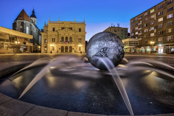 Opava je perlou Slezska. Najdete tu unikátní model sluneční soustavy, kukuřičné bludiště i vojenský srub
