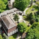 Zámecká fara Vidží. Národní kulturní památka, hotel i penzion