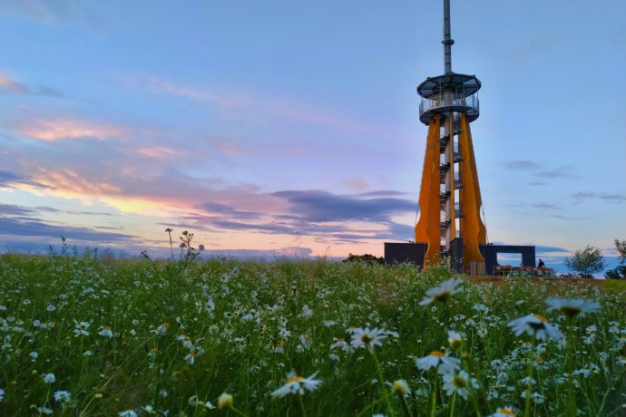 V Blahutovicích, části Jeseníku nad Odrou, se otevřela nová rozhledna