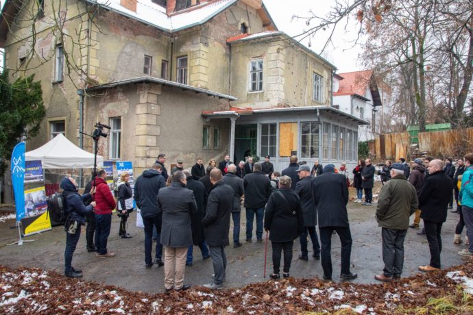 Rekonstrukce Arnoldovy vily začala. Vznikne zde Centrum dialogu