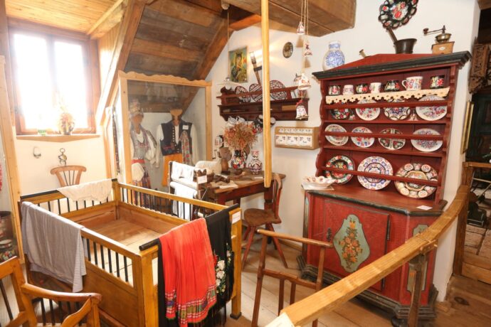 Rozsáhlé muzeum českého venkova, řemesel a zvyků. Foto: ©Hrad Červený Újezd