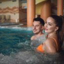 Soutěž nejen o vstupy na Valentýnské plavání při svíčkách do Aquaparku Olešná ve Frýdku-Místku!