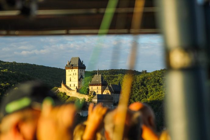 Poznejte Česko ze vzduchu: Zažijte vyhlídkový let balónem