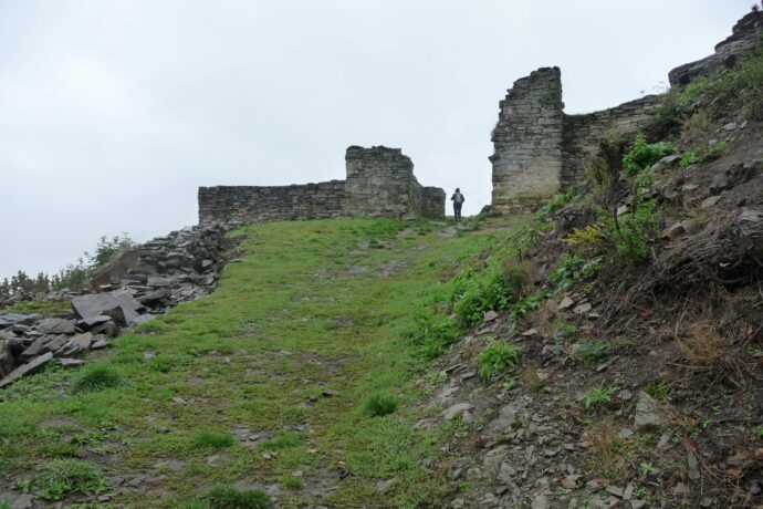 Žižkův hrad — zřícenina hradu Kalich