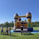 Jezero Michal – přírodní koupaliště a kemp