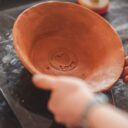 Tvořivá hlína! Nedělní workshop na Střídačce na Výstavišti v Holešovicích