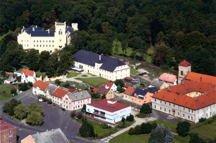 Zámek a pivovar Chyše
