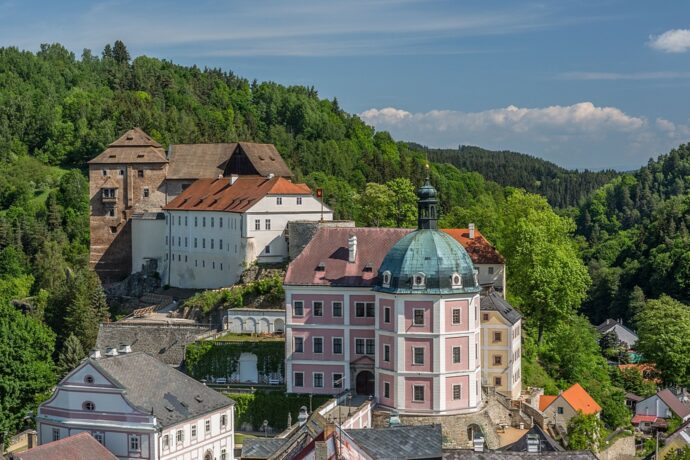 Státní hrad a zámek Bečov