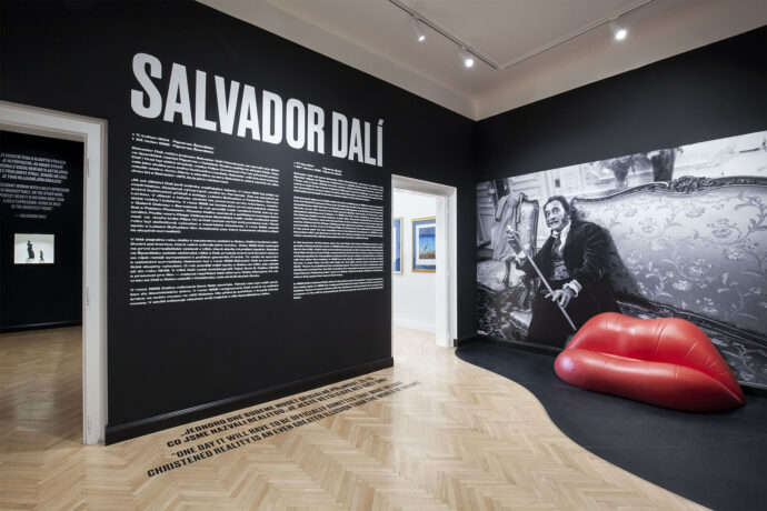 Salvador Dalí a jeho portrét od Václava Chocholy. Foto: ©Central Gallery