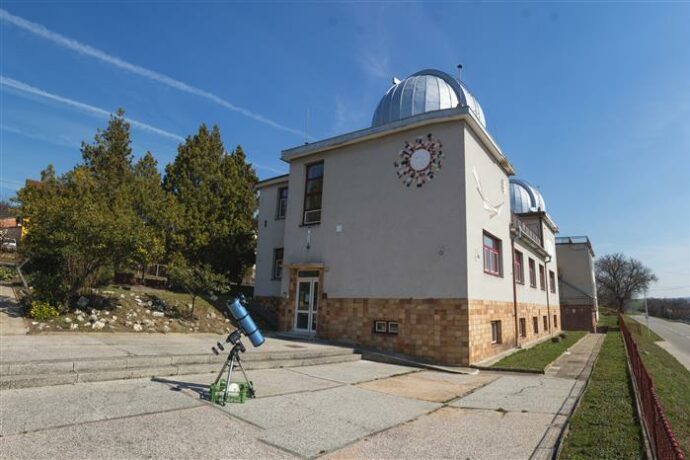 Ždánická hvězdárna a planetárium Oldřicha Kotíka