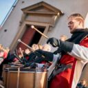 Průvody s třemi králi, bubeníky a koledníky projdou o druhé lednové sobotě Letohradem a Dolní Dobroučí.