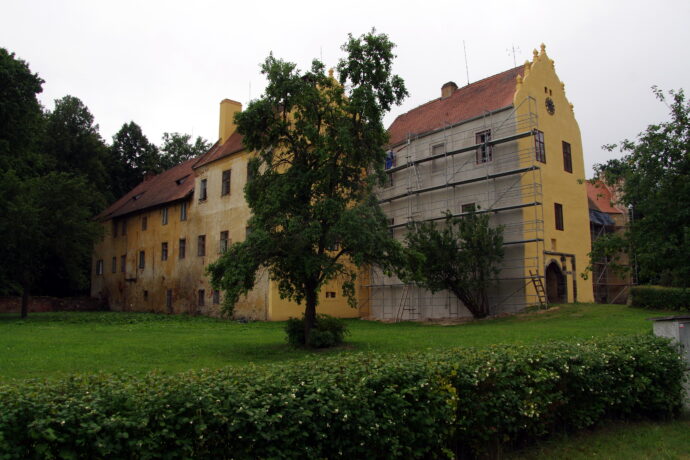 Zámek Libějovice