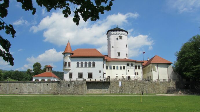 Budatínský zámek. Foto © Wikimedia Commons
