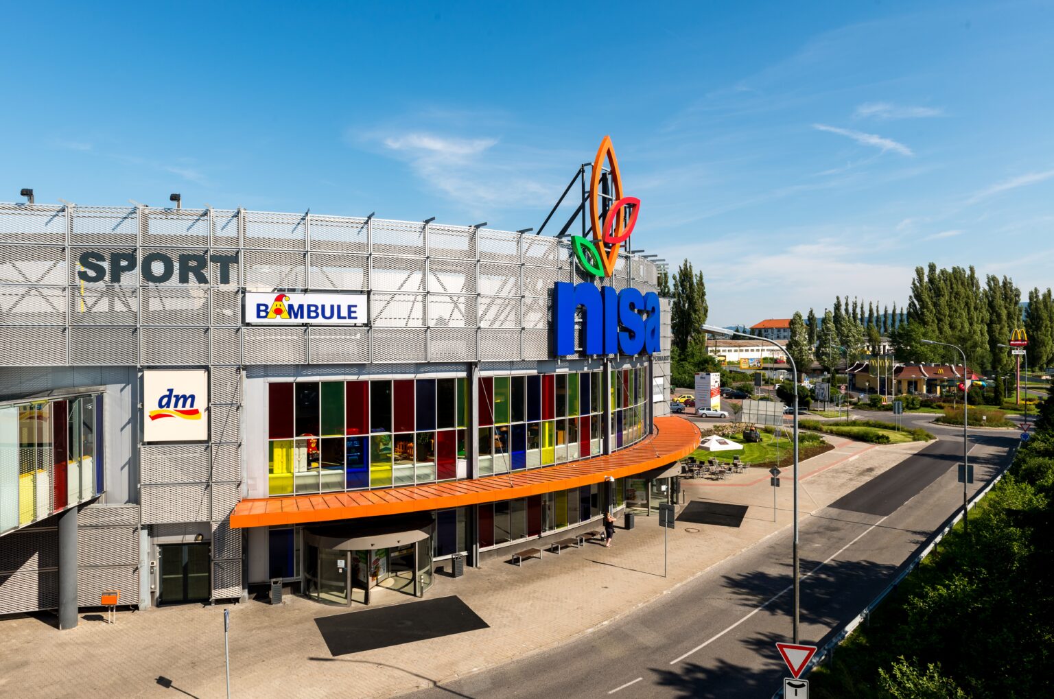 OC Nisa Liberec je největším nákupním centrem v regionu Vyletnik.cz