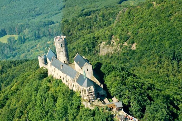 Hrad Bezděz a okolí. Foto: ©Alexandra Holgren, Máchův kraj