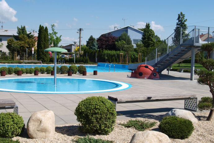 Koupaliště Sazovice