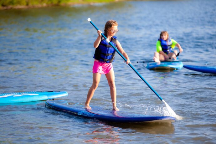 Kam na paddleboard ve Středních Čechách? Pojďte si zajezdit
