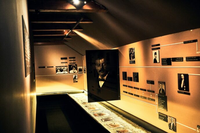 Franz Kafka Museum. Dozvíte se, že svou slávu získal až po své smrti
