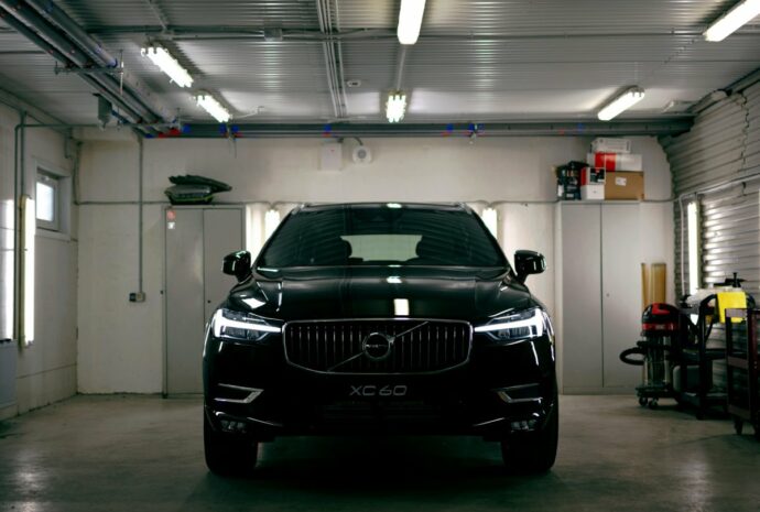 Před cestou si nechte zkontrolovat auto. Foto: ©Unsplash