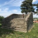 Dobřichovská stezka Markomanů. Pohřebiště, hora Pičhora a kamenná vyhlídka