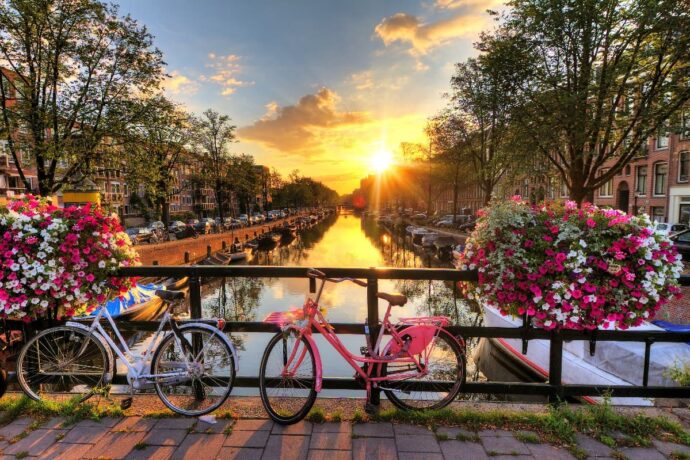 Jarní roadtrip do srdce tulipánů: Amsterdam v obytném autě od PanKaravan.cz