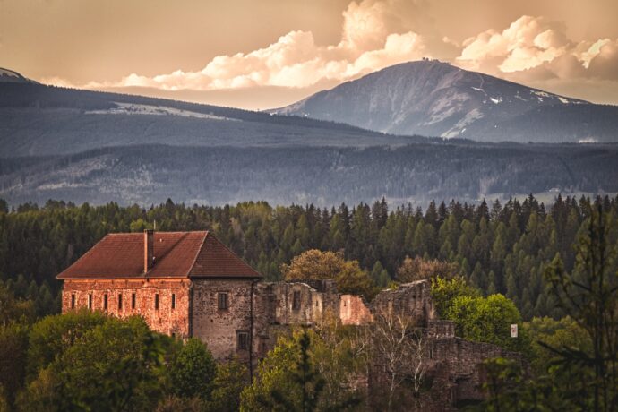 Hrad Pecka. Foto © FB Hrad Pecka, Tomáš Borov
