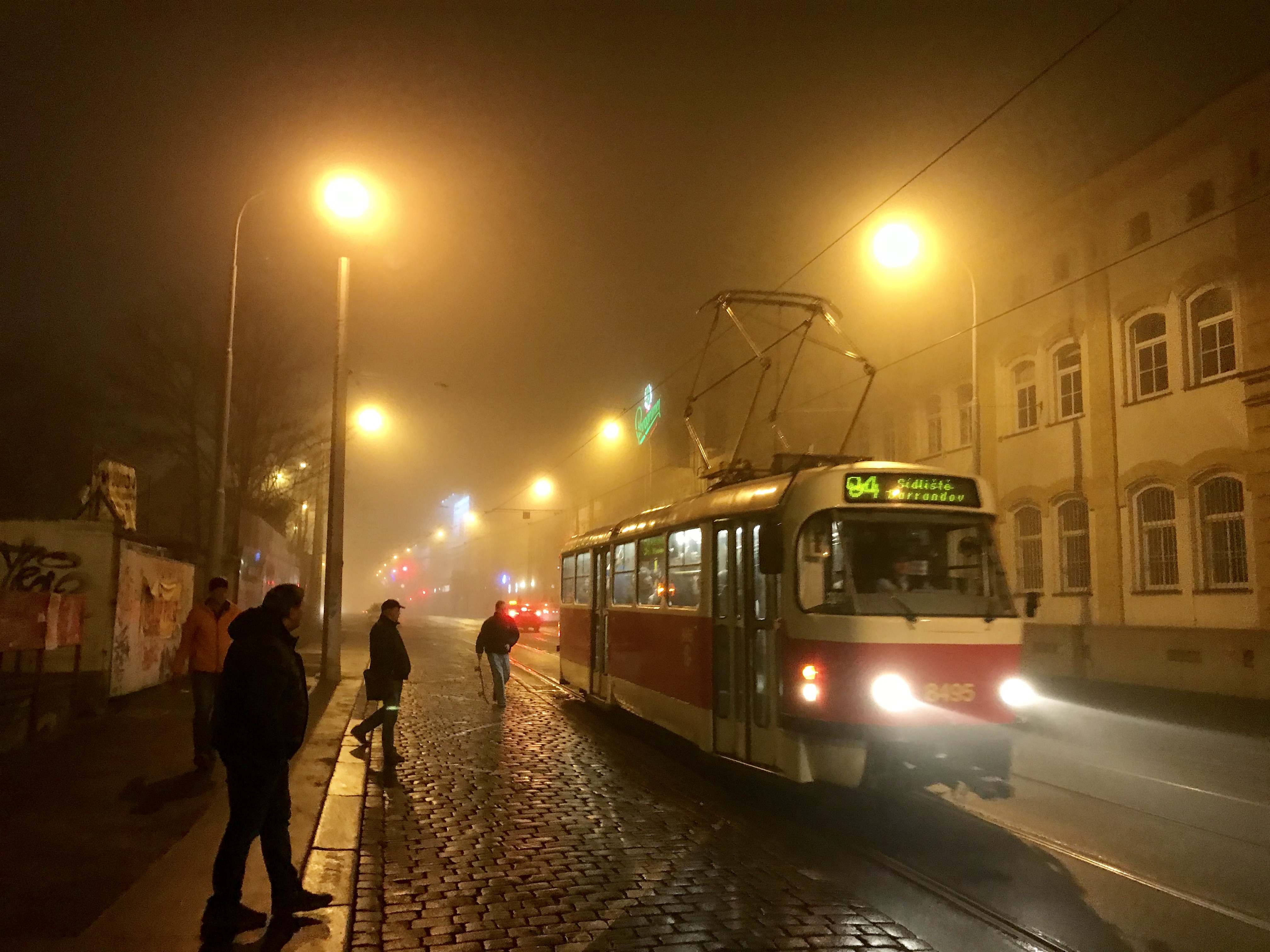 Tramvaj na trase Smíchov - Hlubočepy. Foto: © Šárka Kobrynová
