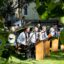 Koncert Jazzbandu Schwarzenberské gardy na I. zámeckém nádvoří
